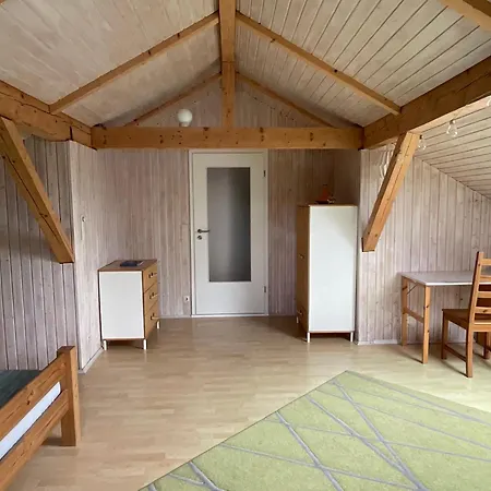 Апартаменты Gemuetliche Dachwohnung Am Tor Zum Schwarzwald