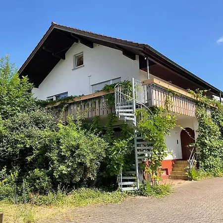 Gemuetliche Dachwohnung Am Tor Zum Schwarzwald Apartment Bischweier